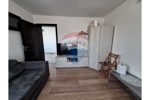 Къща за продажба в село Гурково, обл. Добрич, СА