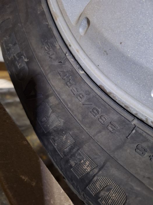 Продам    резину