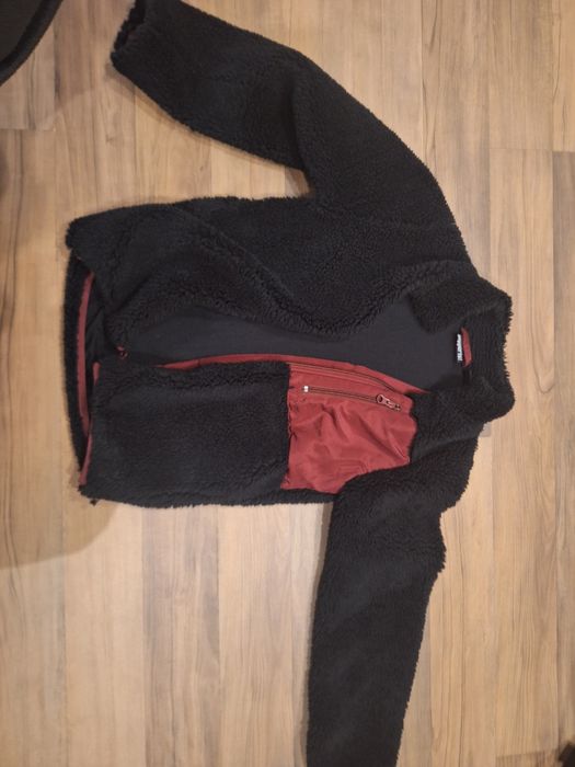 Детски дрехи - яке, суичър, дънки, пуловер