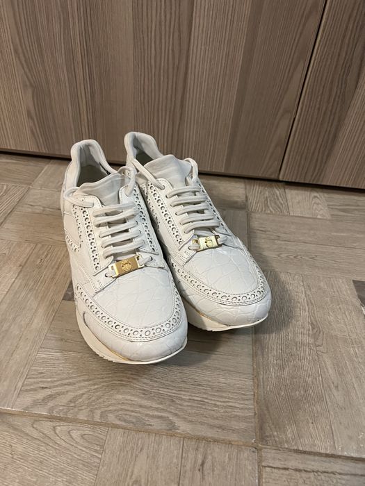 Billionaire adidași