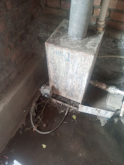 Католлар сотлади