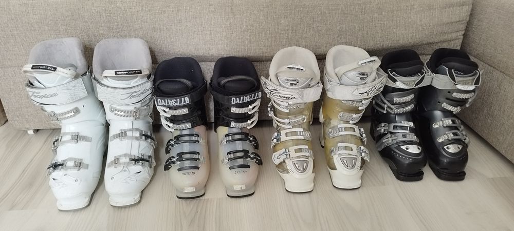 Schi,clăpari bete de schi copii și adulti