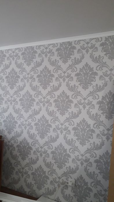 Поклейка обоев качественно