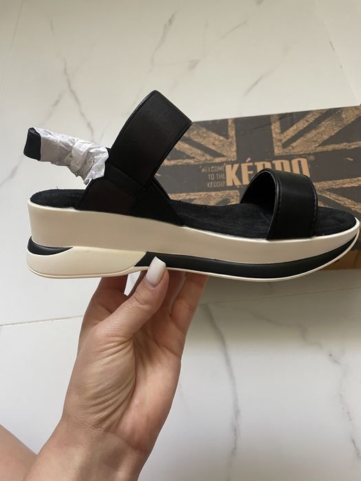 Сандали KEDDO новые размер 33