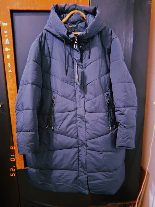 Продам зимнию куртку