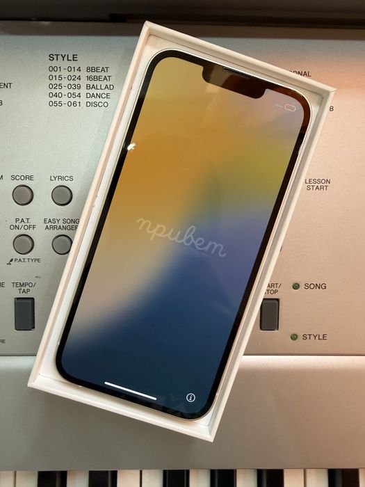 Iphone 13 128GB белый