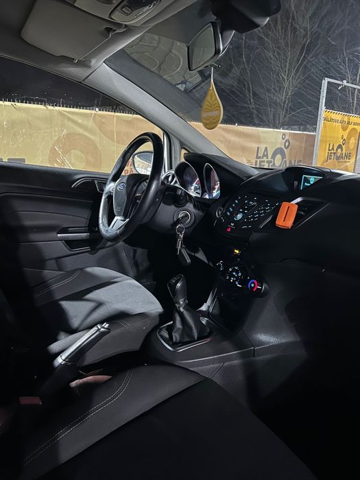 FORD Fiesta 2015 — imagine 5
