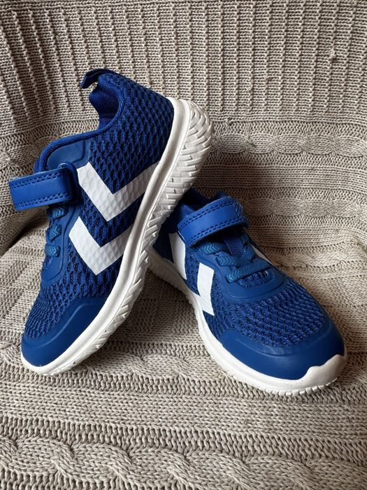 Кроссовки Hummel (новые) 26 размер