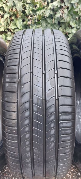 Anvelope vara 215 60 r17