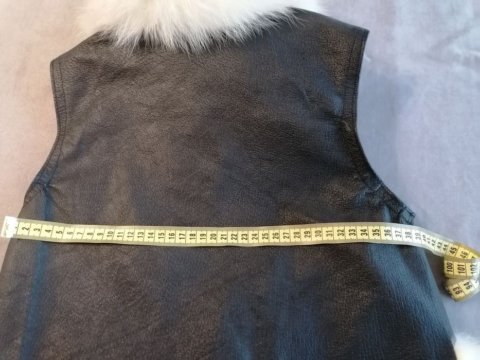 Дамски елек от естествена кожа