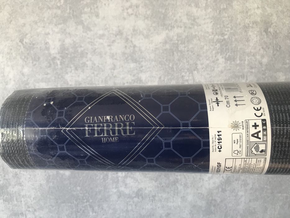 Тапет - Gianfranco FERRE - чисто нов - 7m2