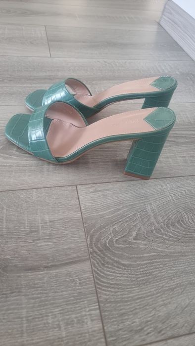 Papuci cu toc Nasty Gal