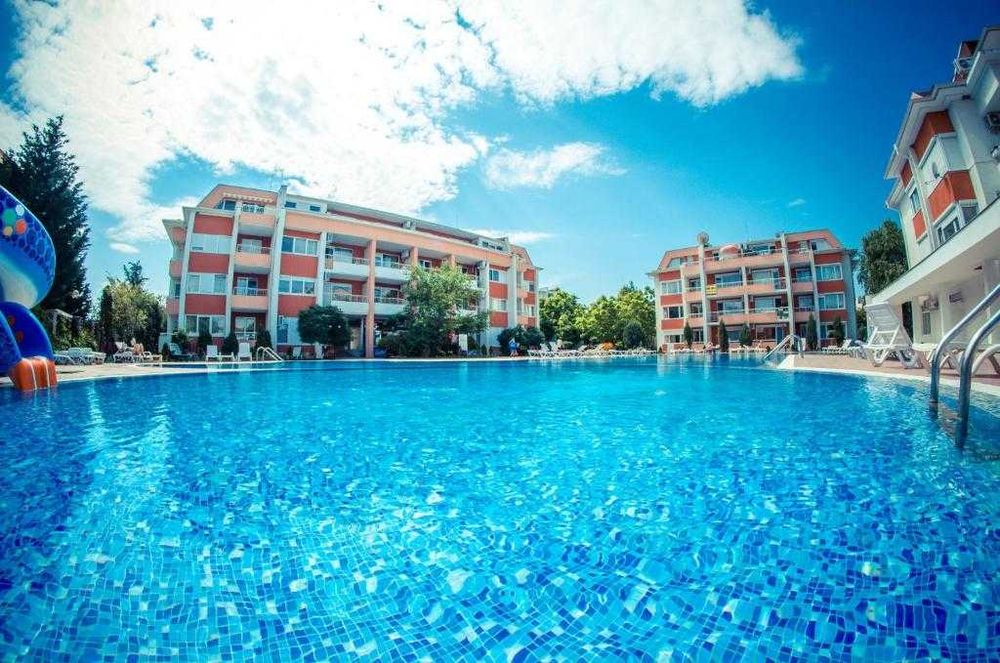 Продава се Тристаен апартамент в к.к. Слънчев бряг - 130 кв.м за 404 €/кв.м - Снимка #5