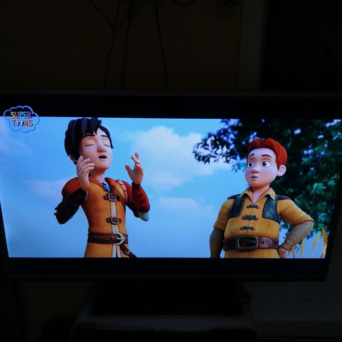 Телевизор Тошиба 46 инча