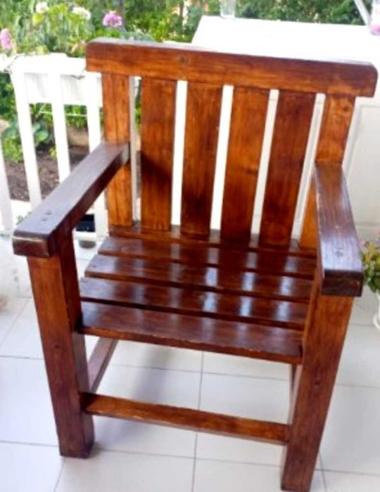 Градински комплект от масивно дърво