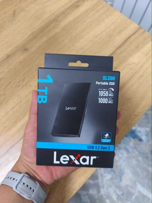 Портативный SSD Lexar SL300 1TB