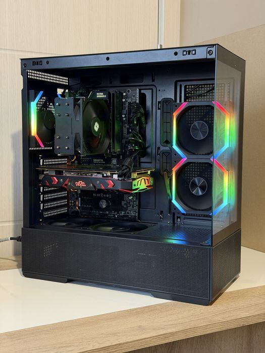Геймърски компютър i7-6700K, RX580, 16GB RAM