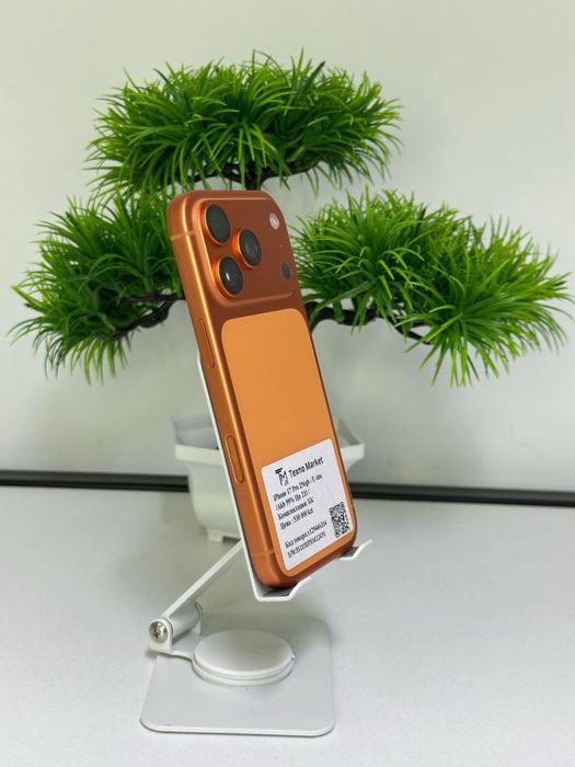 iPhone 17 Pro / 256 gb / e-Sim  10