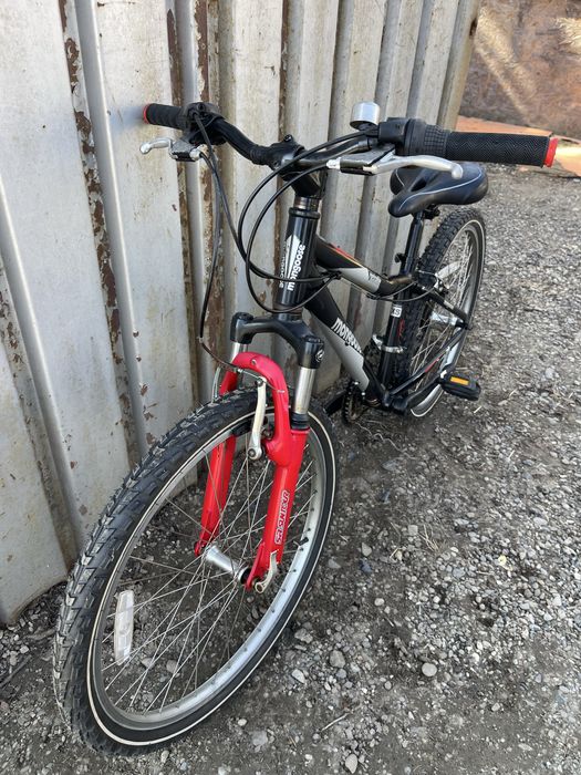 Bicicleta mongoose cadru aluminiu roti 24”