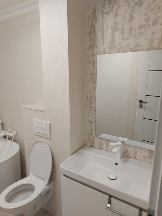 Vand apartament, 4 camere, Sacele