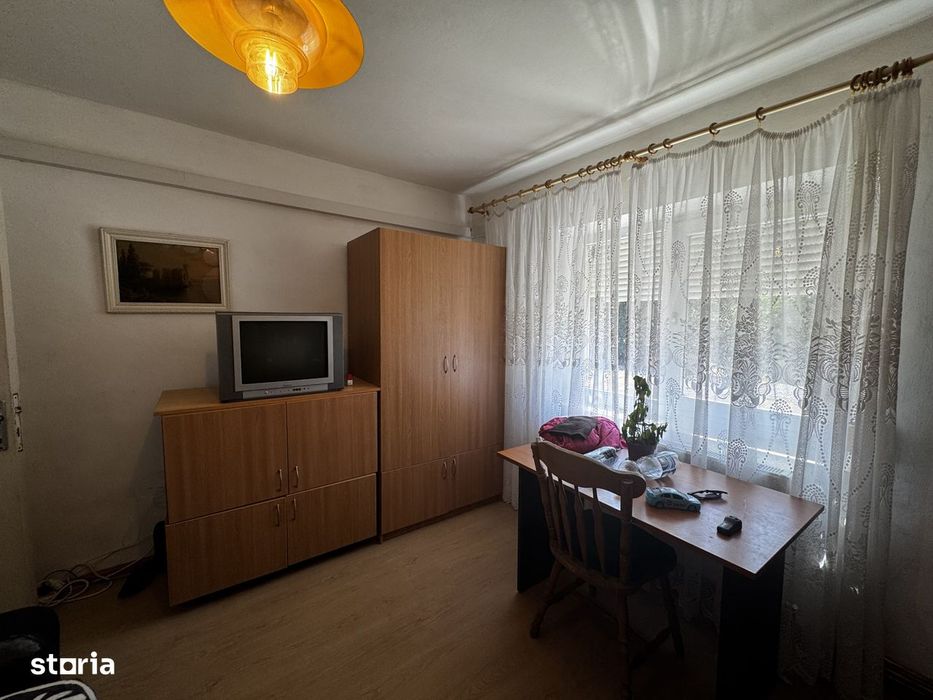 Apartament decomandat cu 2 camere, zona Simion Barnutiu