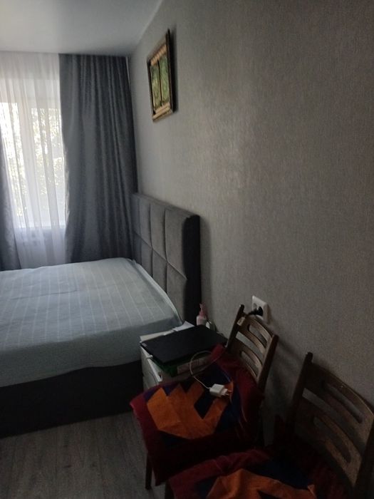 Продам кровать двухспальную.