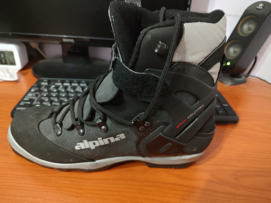 Ски обувки Alpina