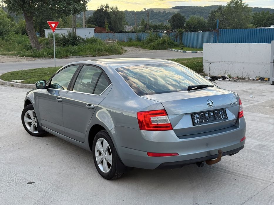 SKODA Octavia 2014 — imagine 4