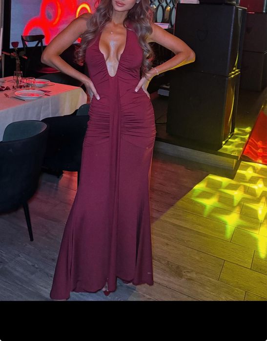 Продам шикарное платье