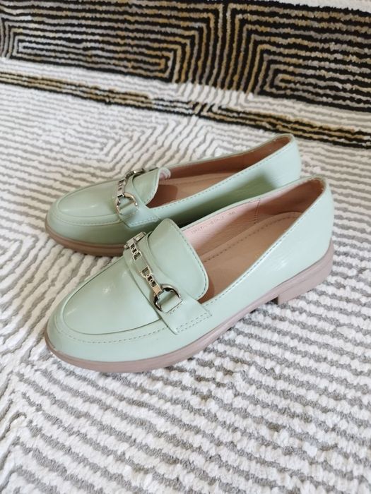 РАСПРОДАЖА вещей и обуви от 85.000 сум