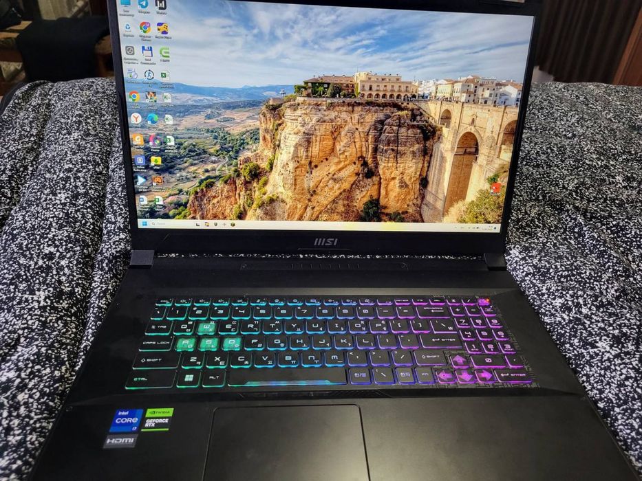 Noutbook MSI Katana 17 B13VFK-212XKR