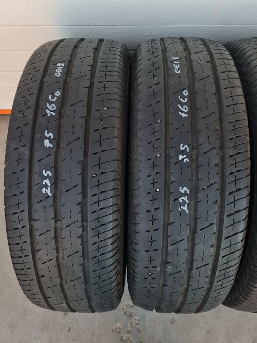 Летни гуми за Бус 4 броя CONTINENTAL Vanco2 225 75 R16C