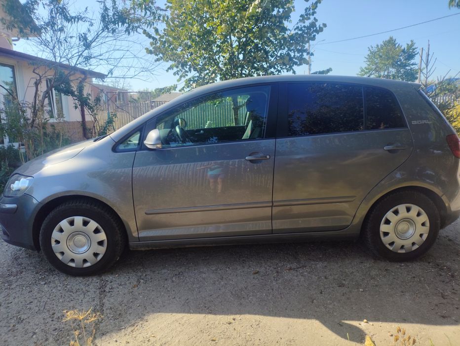 Volkswagen Golf 2007 diesel, 3.773 € — imagine 3