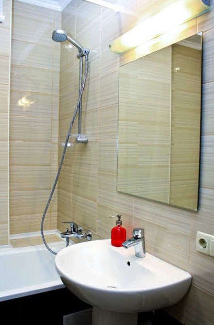 Абдирова車ЕвроРемонт, все условия車wi-fi. Документы командир