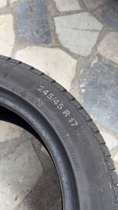 4бр. Зимни гуми 245/45/17 Continental