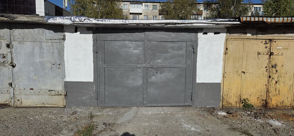 Продам гараж возле т.д. Валентина