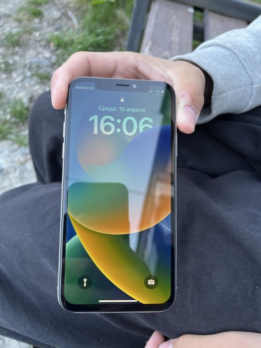 Iphone x продам