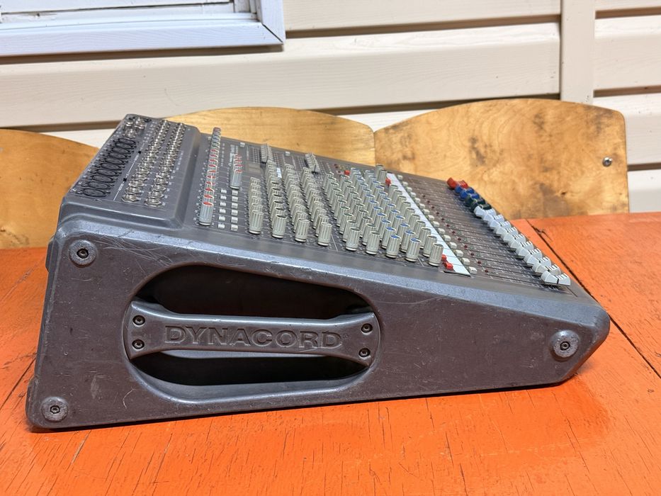 Dynacord power mate 1000 2 поколоения