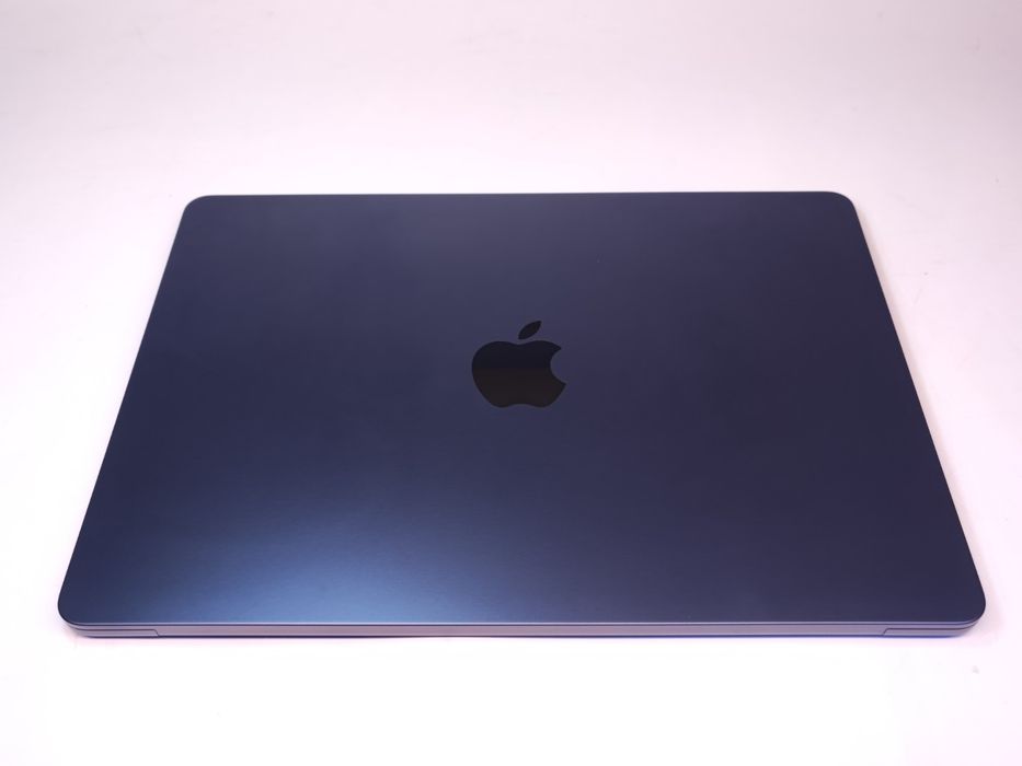MacBook Air 13 (2024) A3113 Apple M3 SSD 256Gb/16Gb | #D93772