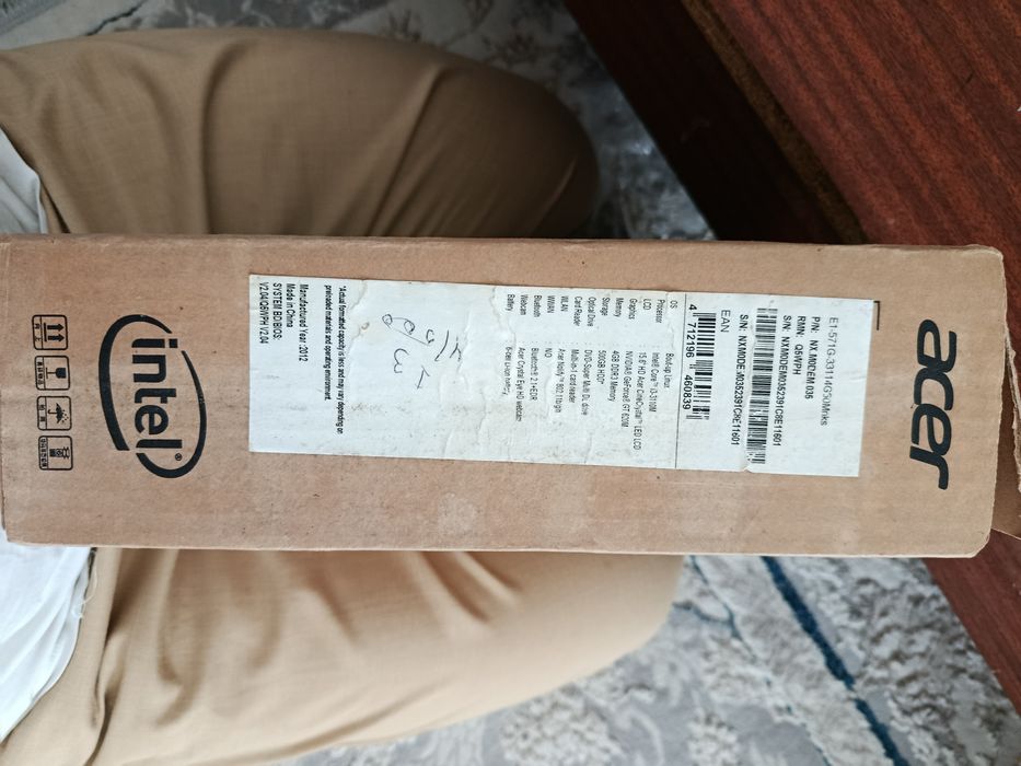 Ноутбук acer яхши холатда