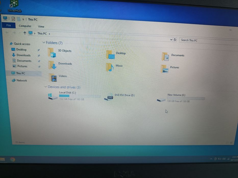 Vând laptop Dell