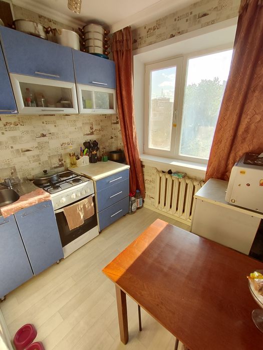 Продается 2-комн (3-25, 4 эт)