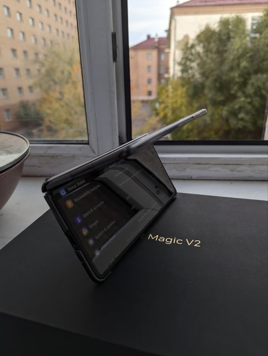 Раскладушка Honor Magic v2 16/512