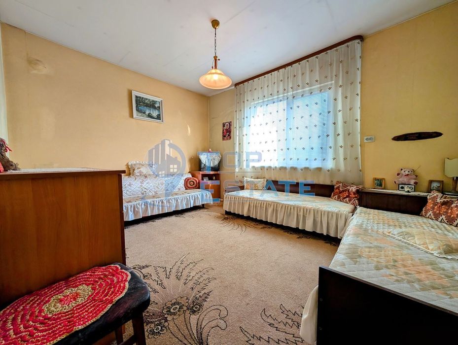 Продава се Къща в с. Хаджидимитрово, Област Велико Търново - 100 кв.м за 276 €/кв.м - Снимка #2