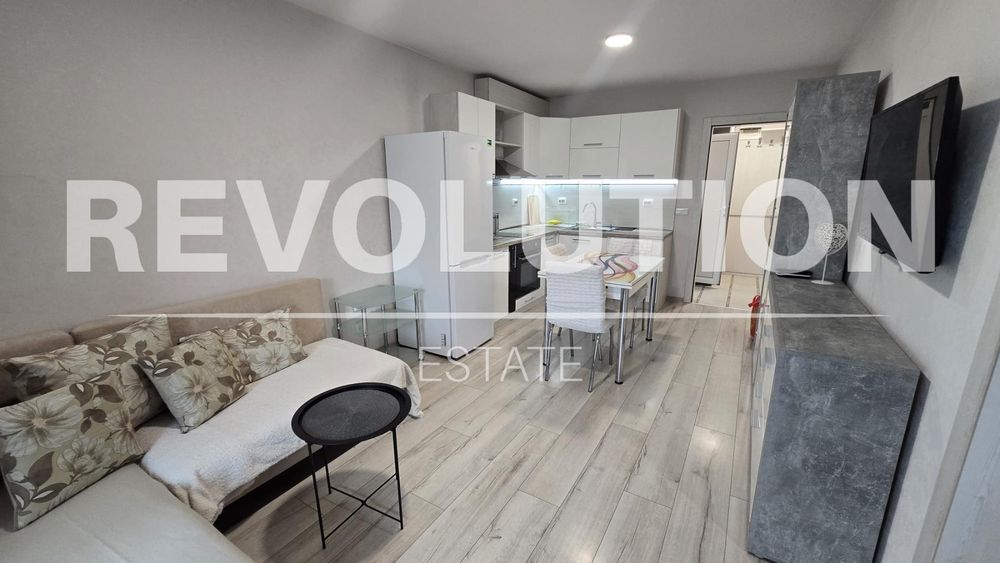 Двустаен апартамент  в гр.Варна, Лятно кино Тракия!