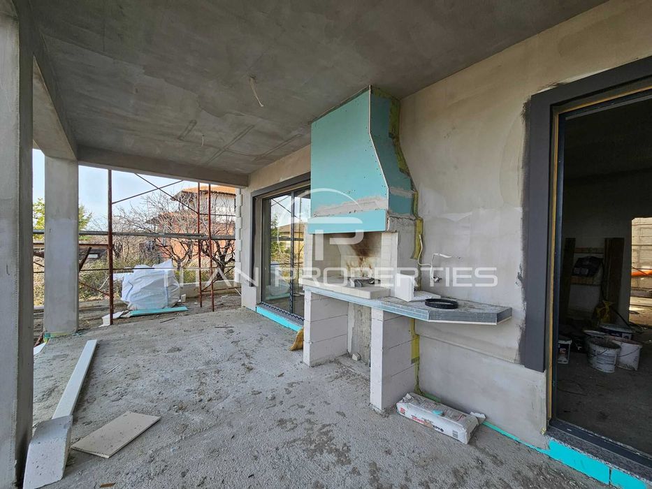 Продава се Къща в с. Марково, Област Пловдив - 250 кв.м за 714 €/кв.м - Снимка #12