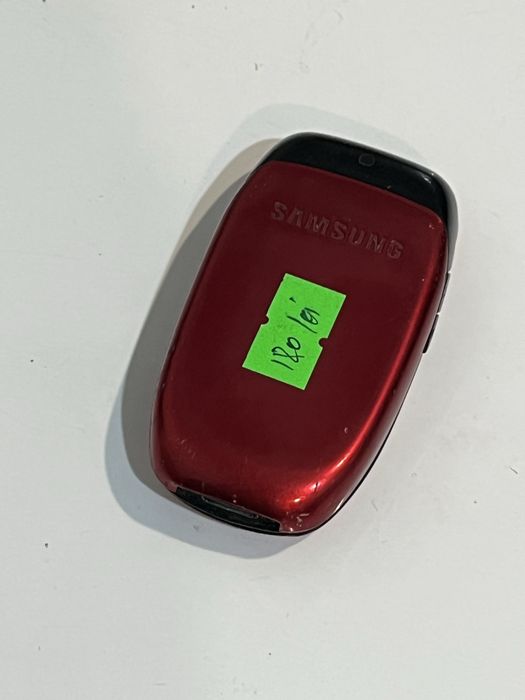 Telefon samsung  cu clapeta