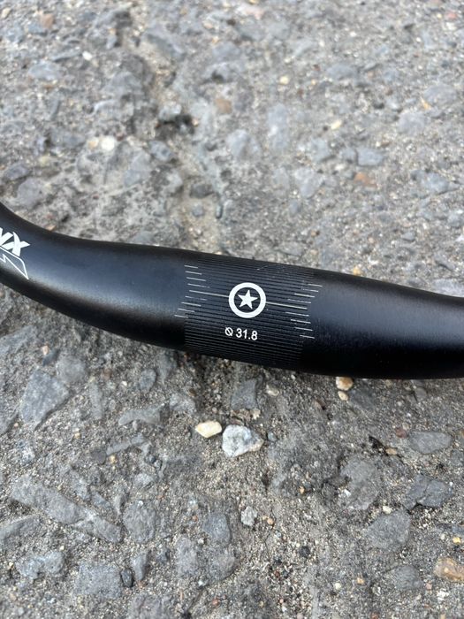 Продам руль велосипедный trinx