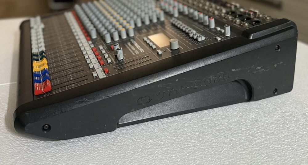Vand mixer Dynacord Powermate PM1000.3 Zalau • OLX.ro