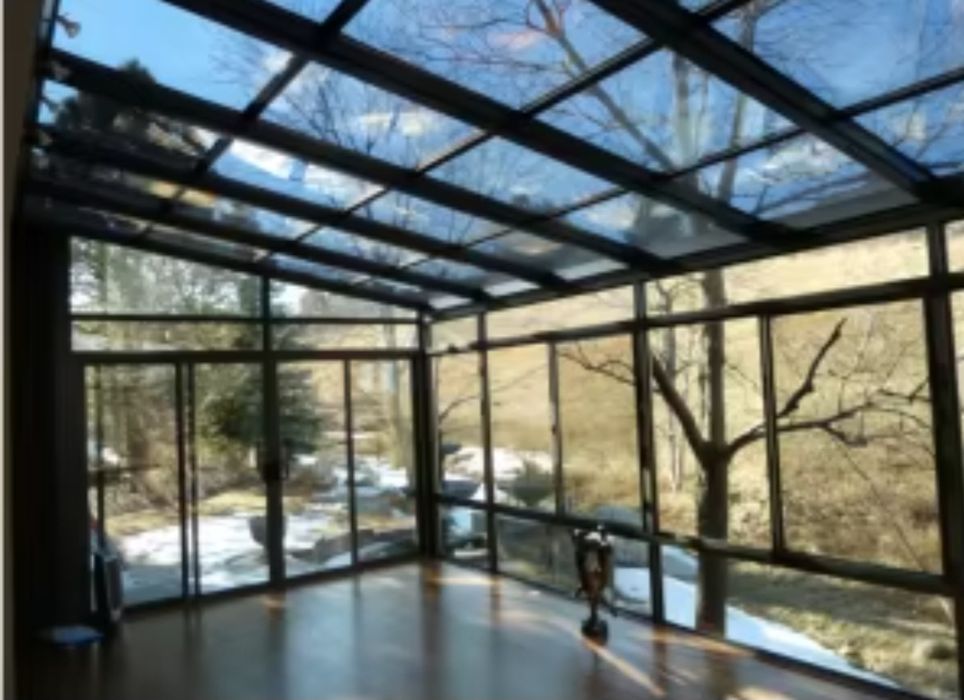 Пластиковые окна. Безрамные остекление.